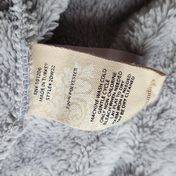 SOFT SURROUNDINGS Glacier Pullover sz M Women's Gray Plush Fleece Oversized Top - Picture 5 of 6